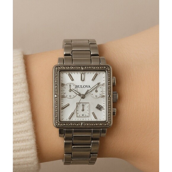 Bulova Women's Diamond C837420  Chronograph 31MM Watch VGC - Picture 2 of 7